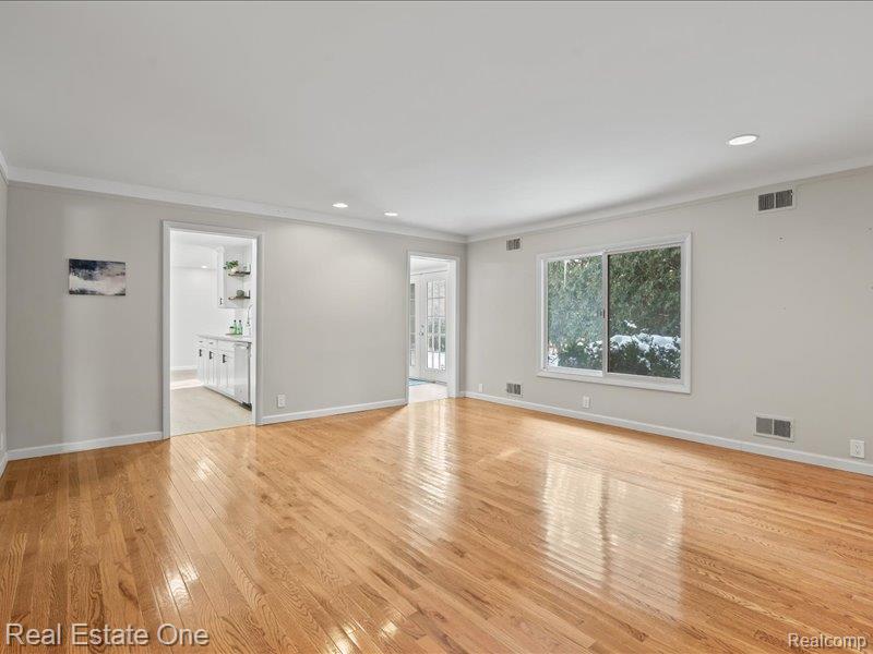 6407 Buxton Court, West Bloomfield, MI — Photo 22
