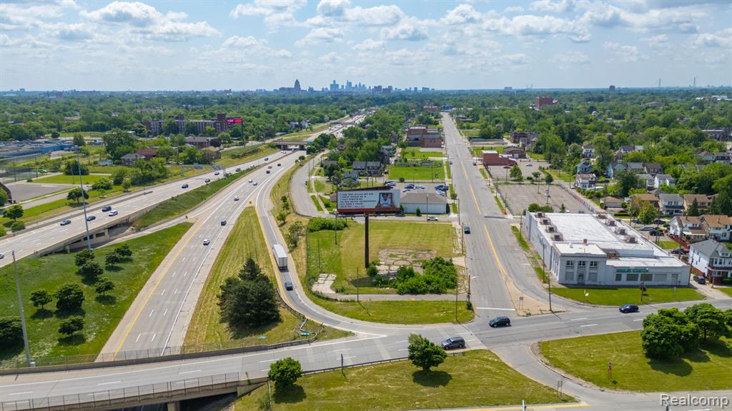 13300 Woodrow Wilson Street, Detroit, MI 48238 — Photo 8