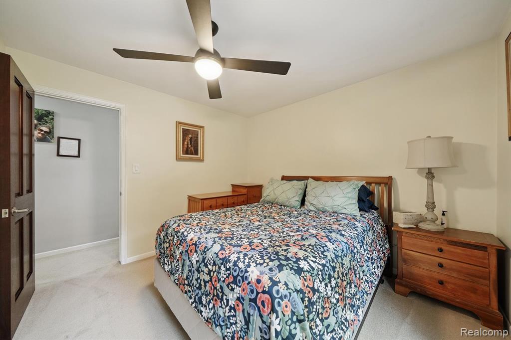 425 Kendry Avenue, Bloomfield Hills, MI 48302 — Photo 28