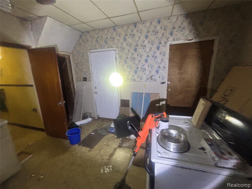 11634 Saint Aubin Street, Hamtramck, MI 48212 — Photo 25