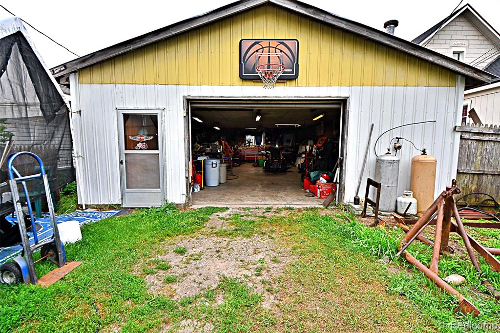 12572 State Street, Atlanta, MI 49709 — Photo 19