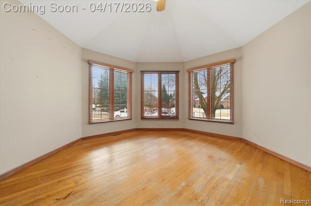 21797 Ambassador Drive, Macomb, MI 48044 — Photo 9
