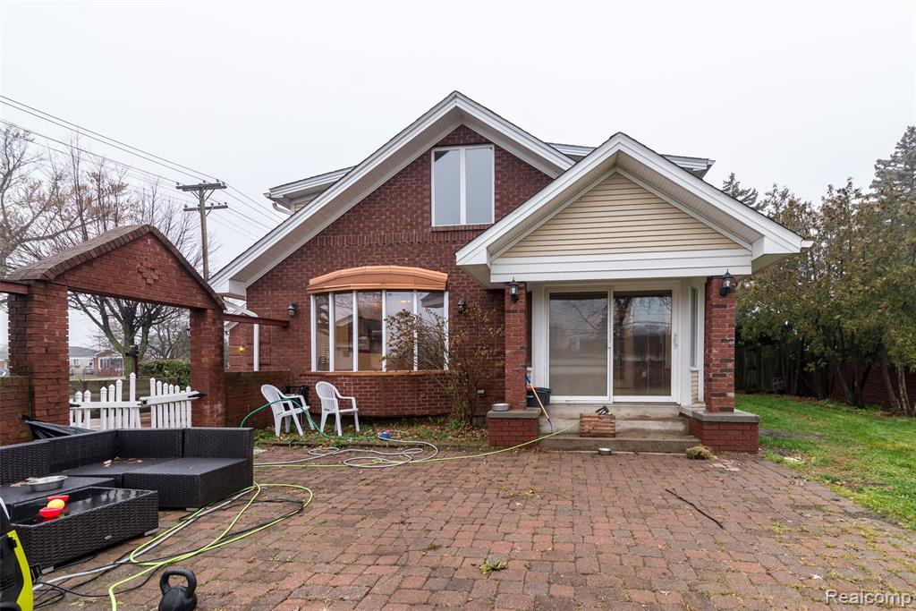 30000 Oakgrove Street, Saint Clair Shores, MI 48082 — Photo 10