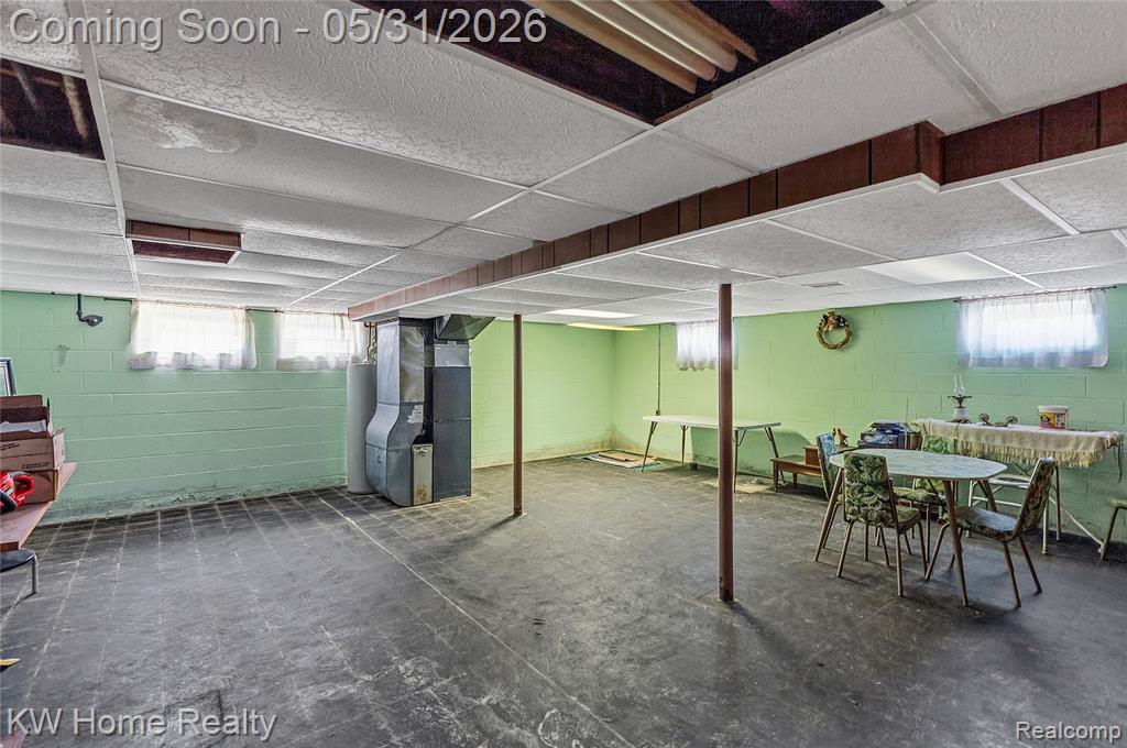 8801 Whitlock Avenue, Dearborn, MI 48126 — Photo 15