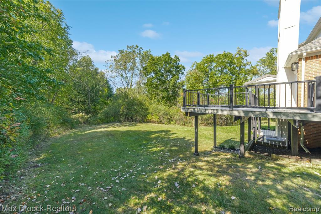 7219 Oakwood Drive, West Bloomfield, MI — Photo 82