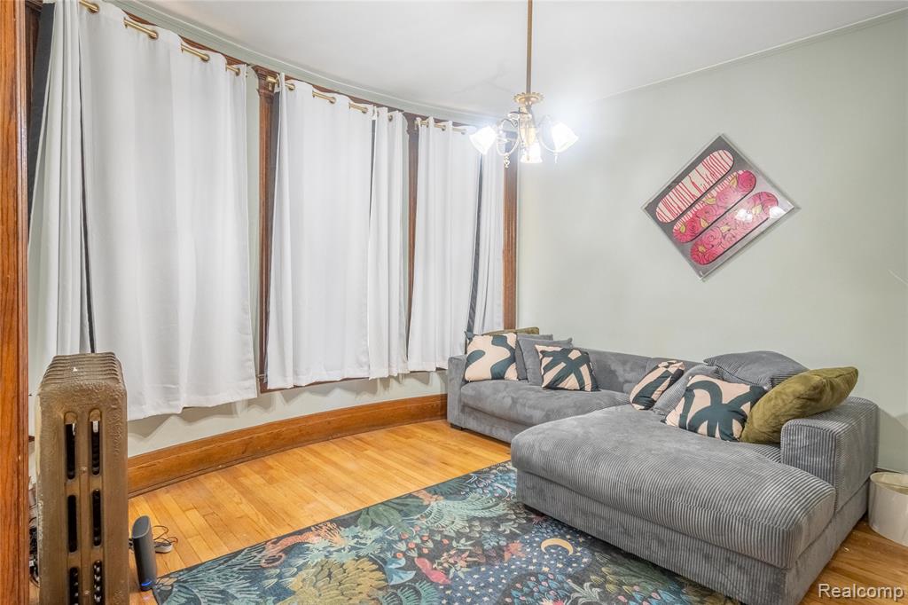 662 Van Dyke Street, Detroit, MI 48214 — Photo 7