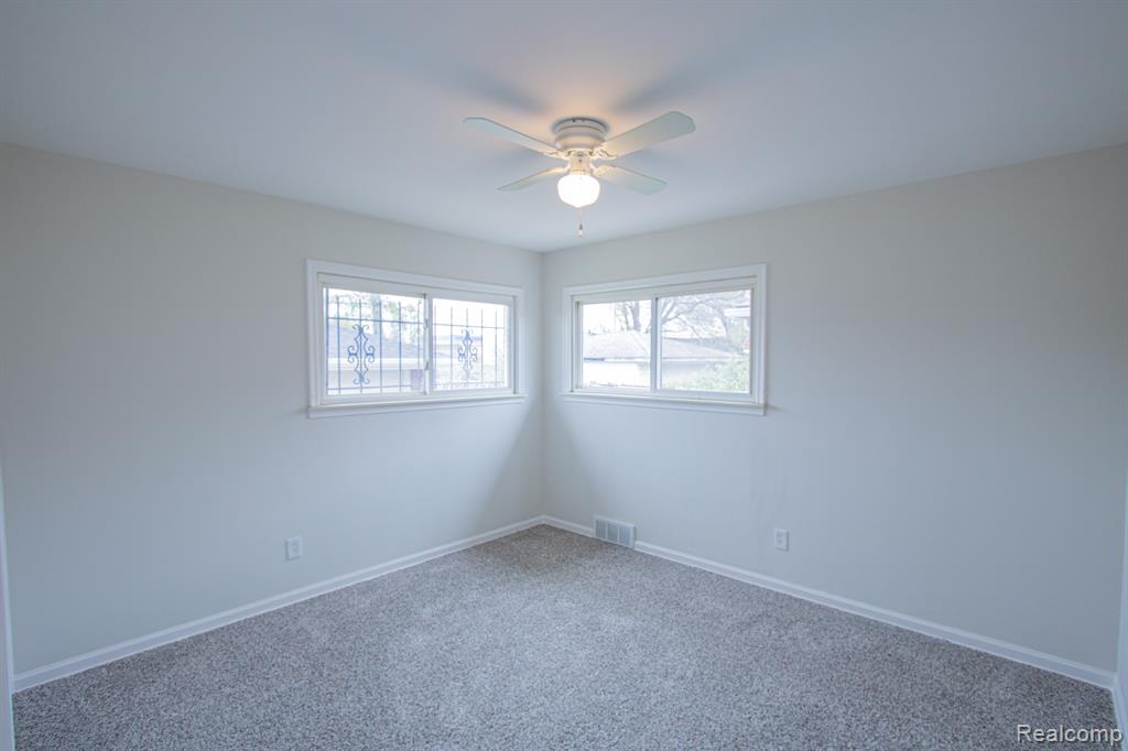 6742 Buhr Street, Hamtramck, MI 48212 — Photo 4