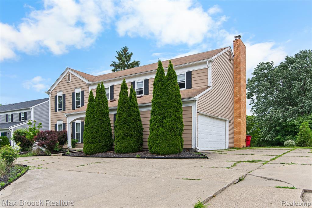 5484 Kingsfield Drive, West Bloomfield, MI — Photo 5