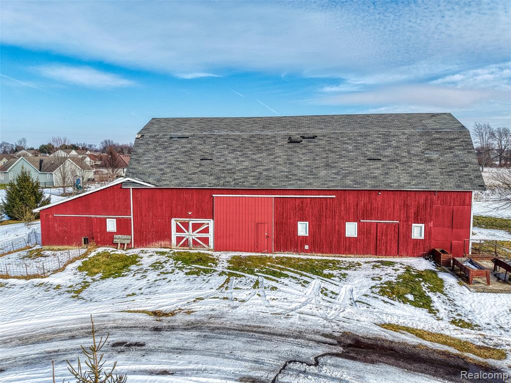3342 Oak Grove Road, Howell, MI 48855 — Photo 15