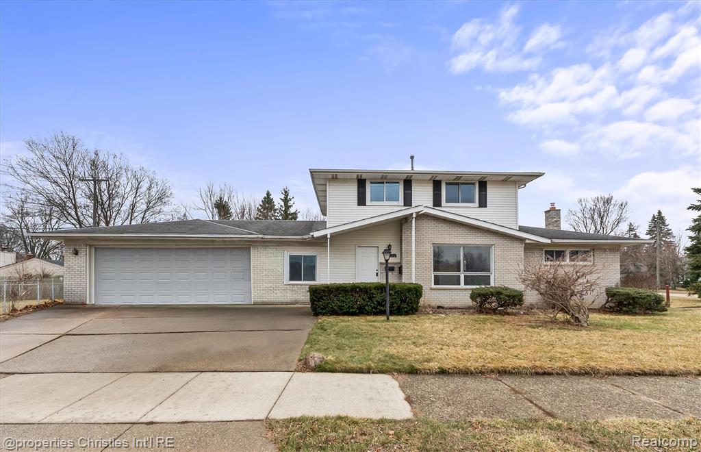 33355 Slocum Drive, Farmington, MI 48336 — front exterior