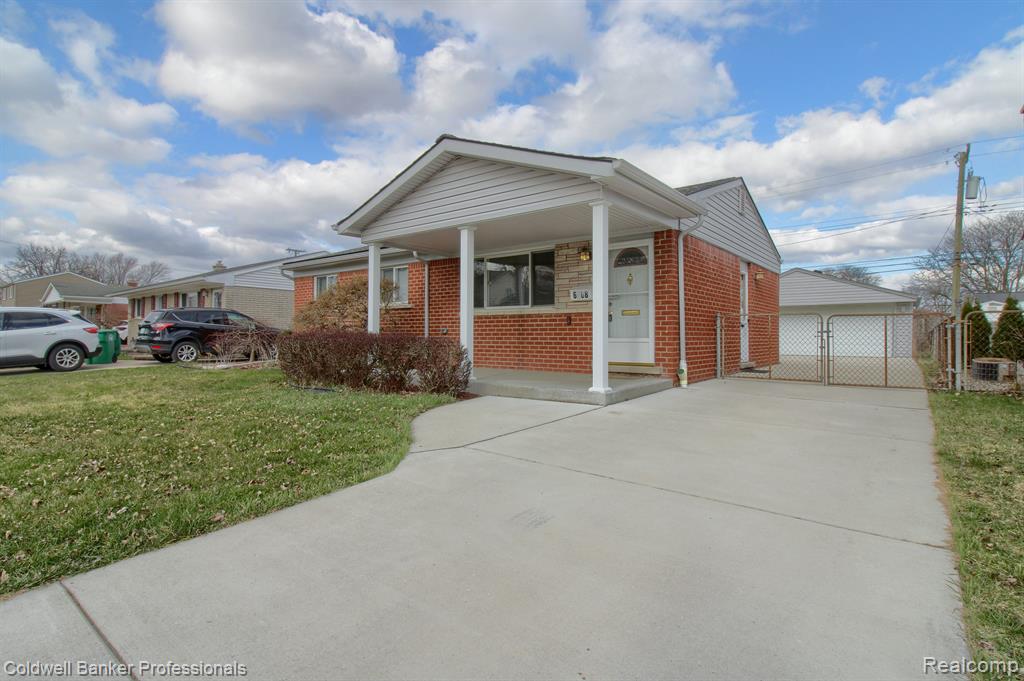 6468 Dillon Street, Garden City, MI — Photo 4