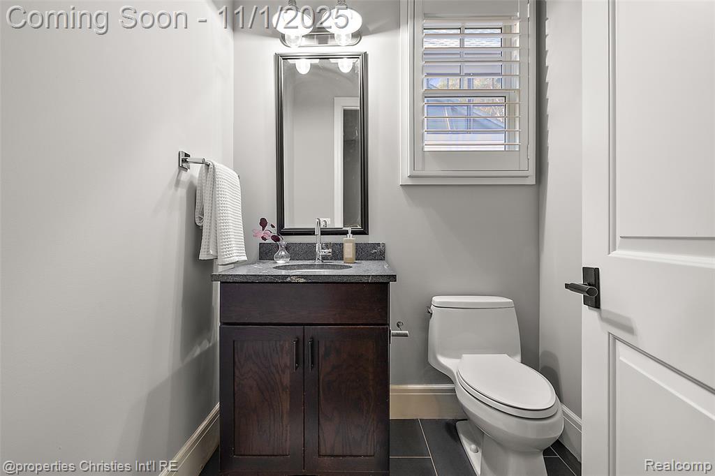680 Shepardbush Street, Birmingham, MI 48009 — Photo 23
