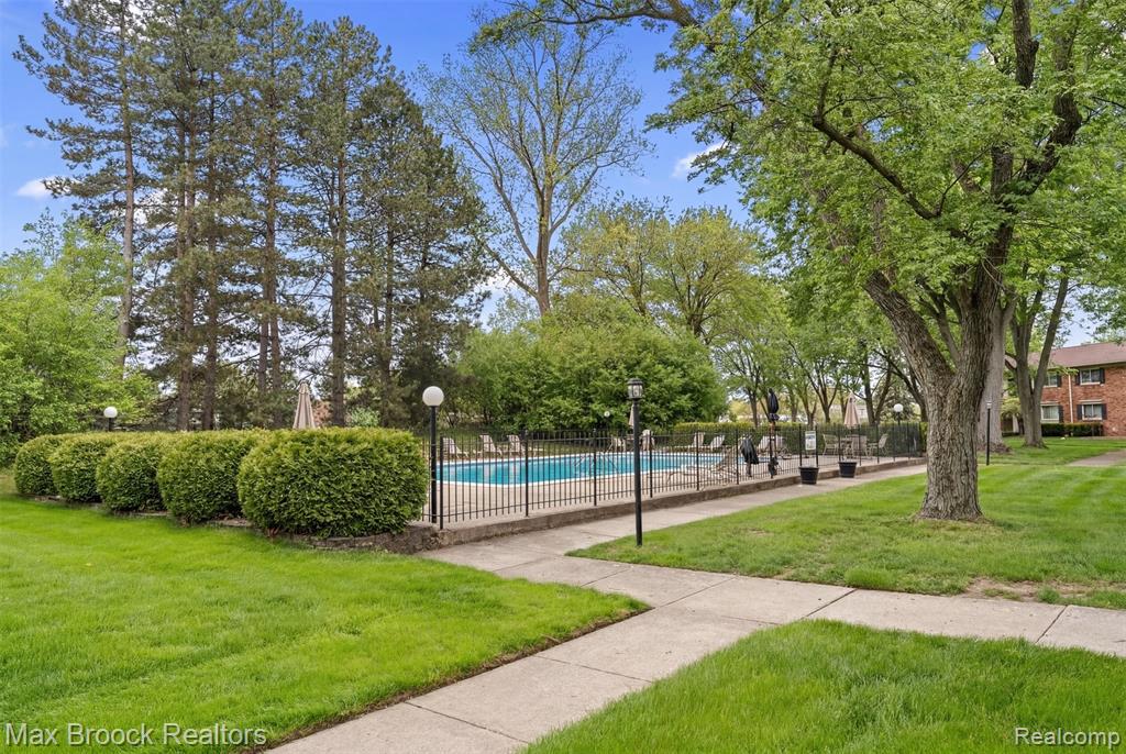 42266 Woodward Avenue, A 1, Bloomfield Hills, MI 48304 — Photo 26