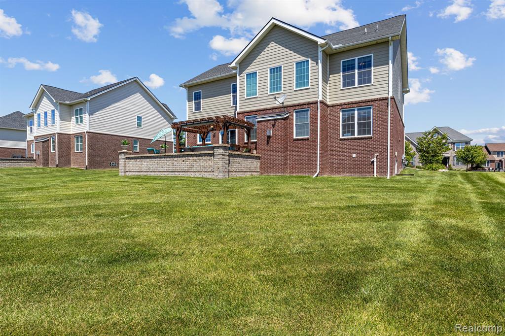 51251 GULFSTREAM PARK Lane, Canton, MI 48188 — Photo 55