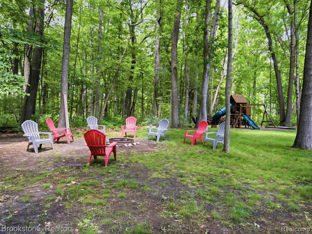 7450 Deerhill Drive, Clarkston, MI — Photo 57