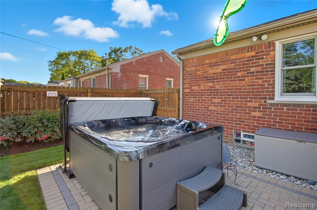 9840 Brookfield Street, Livonia, MI 48150 — Photo 51