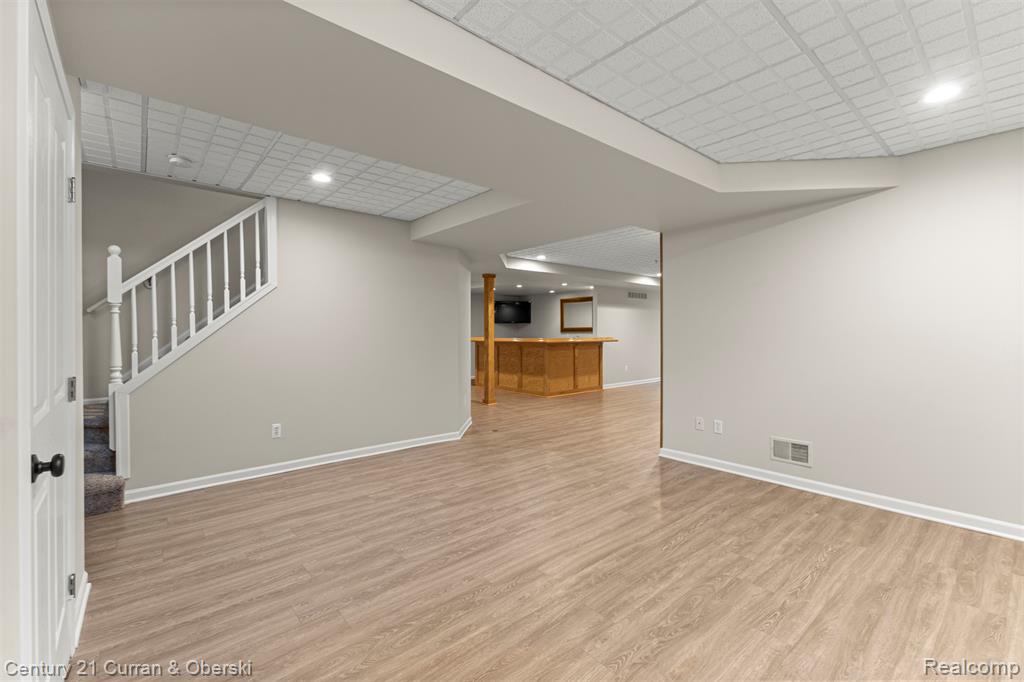 48369 Wadebridge Drive, Canton, MI 48187 — Photo 56