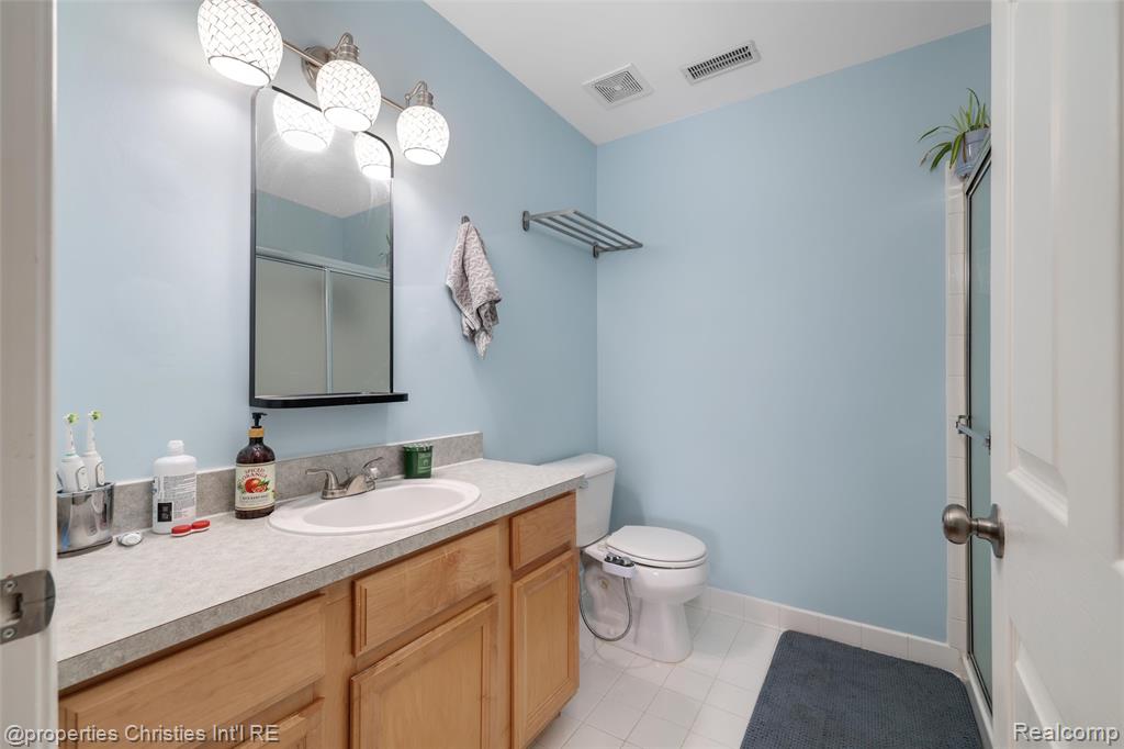 45727 Heather Ridge Drive, 224, Macomb, MI 48044 — Photo 16