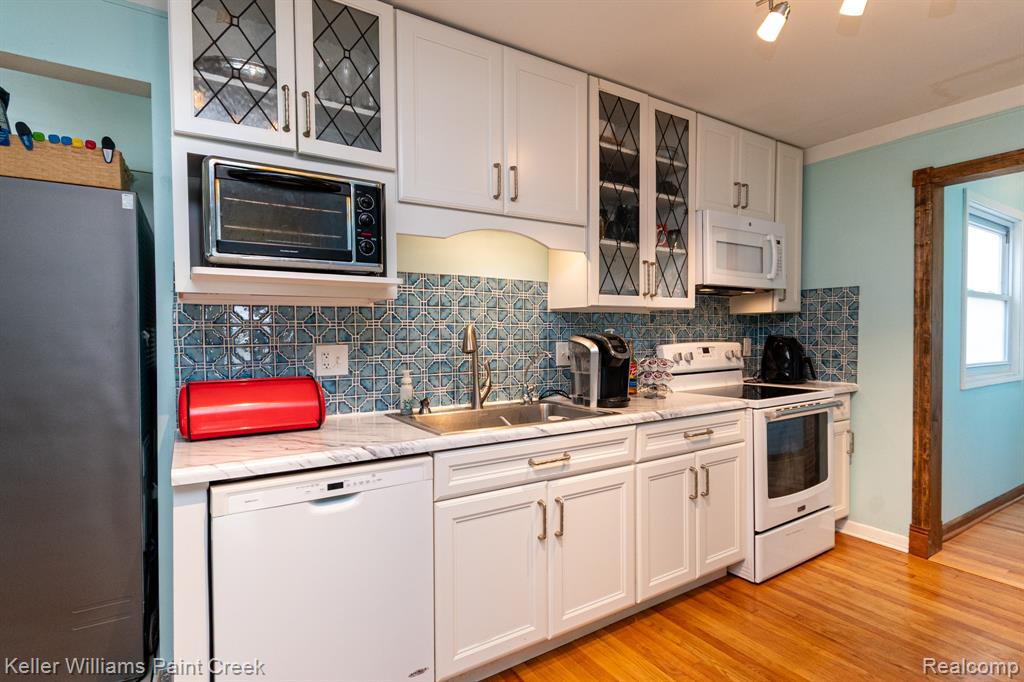 7359 McKinley, Center Line, MI 48015 — Photo 8