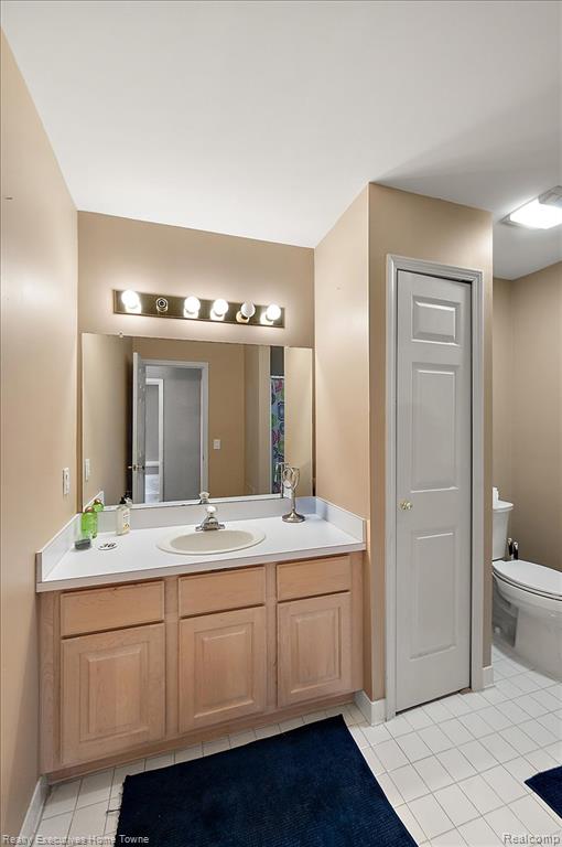 899 Hathaway Dr Drive, Auburn Hills, MI 48326 — Photo 36