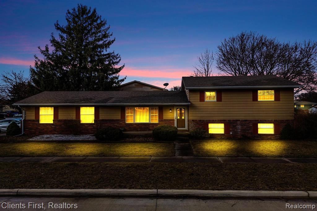 700 TOLL Street, Monroe, MI 48162 — Photo 32