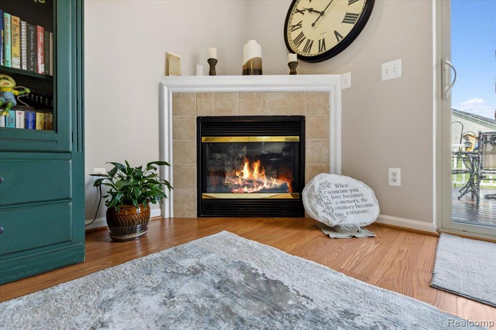 4605 SUMMER RIDGE Drive, Howell, MI 48843 — Photo 7