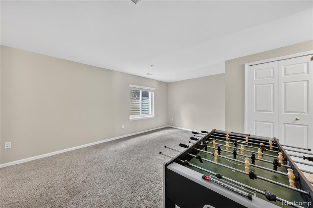 43027 Strand Drive, Sterling Heights, MI 48313 — Photo 28