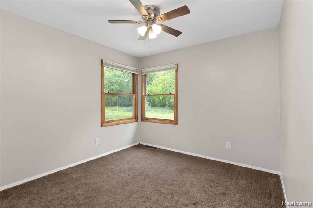 5490 Granger Road, Oxford, MI 48371 — Photo 15
