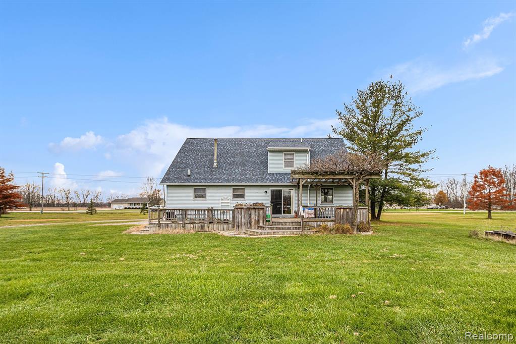972 COVE Road, Wales, MI — Photo 25