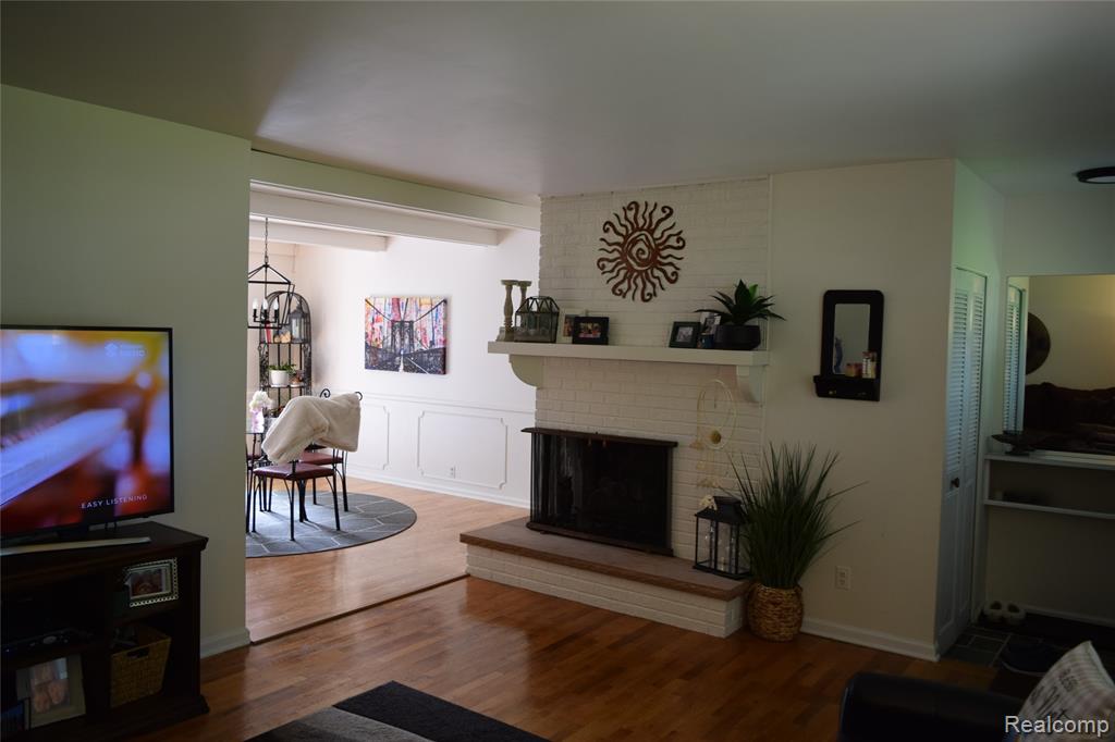 6009 Lancaster Drive, Flint, MI 48532 — Photo 5