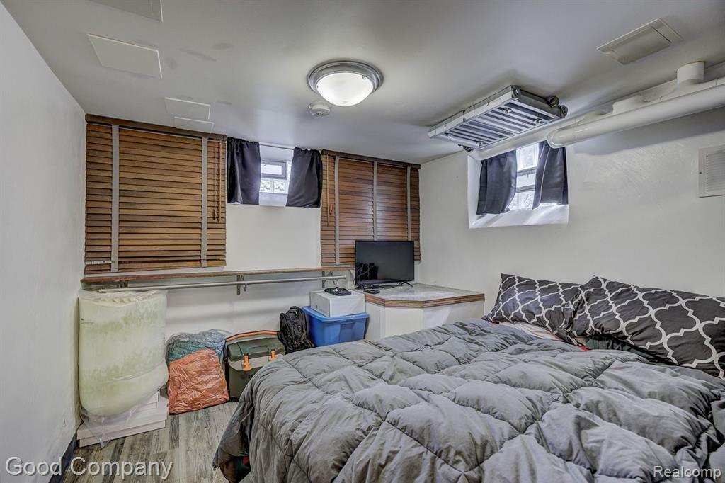 637 S CONNECTICUT Unit 2, Royal Oak, MI 48067 — Photo 14