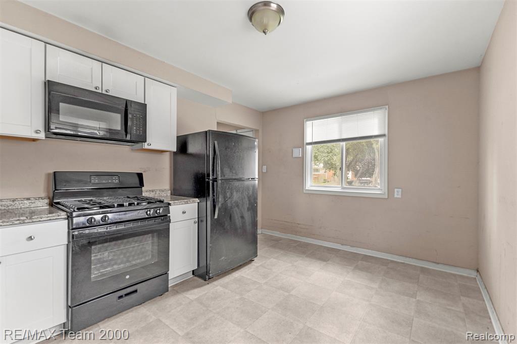 6924 Fellrath Street, Taylor, MI 48180 — Photo 10