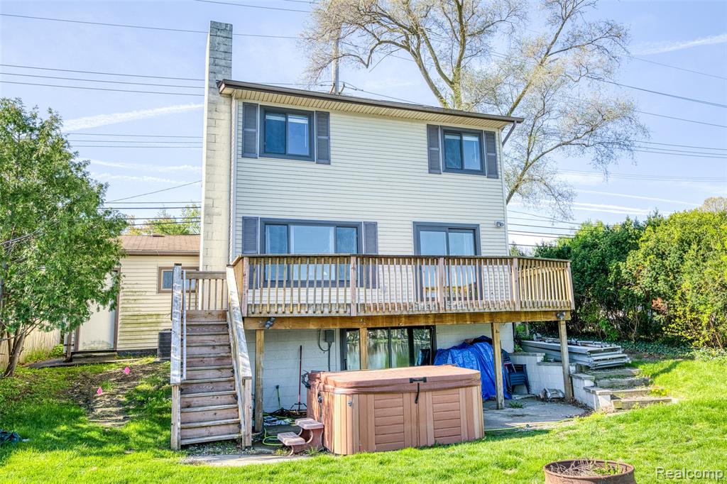 10094 Elizabeth Lake Road, White Lake, MI — Photo 43