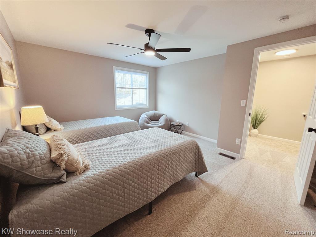 2034 E Nalone, Wixom, MI 48393 — Photo 24