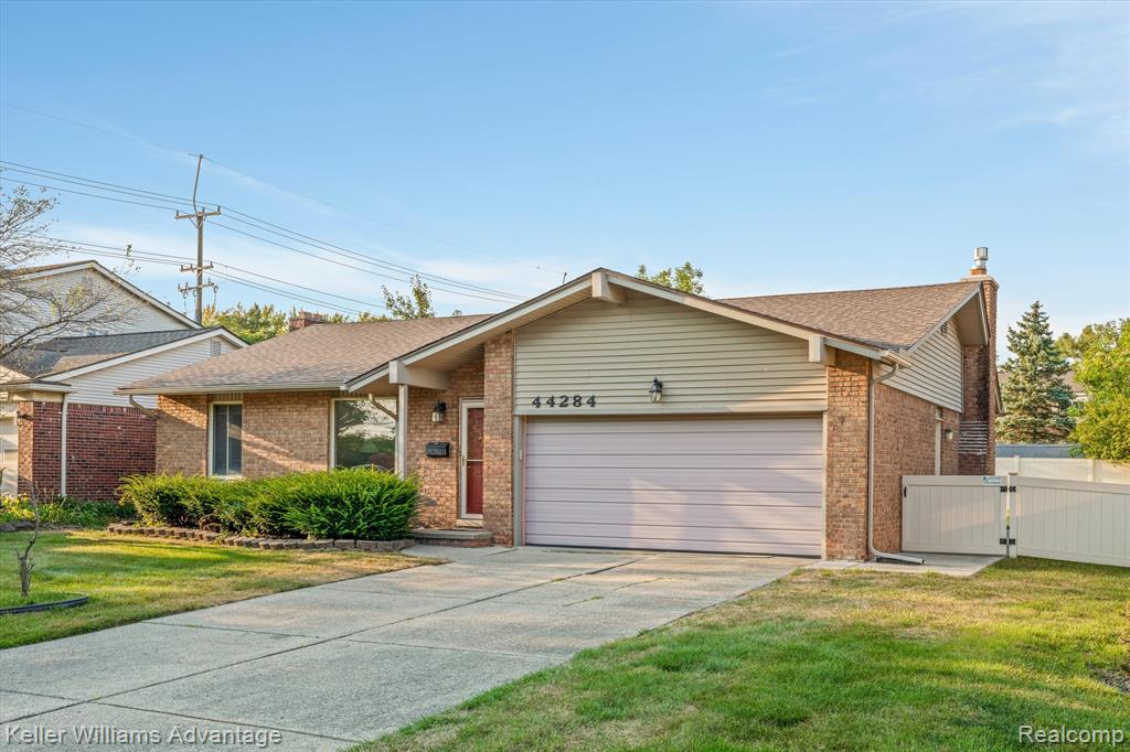 44284 SUFFOLK, Canton, MI 48187 — Photo 3