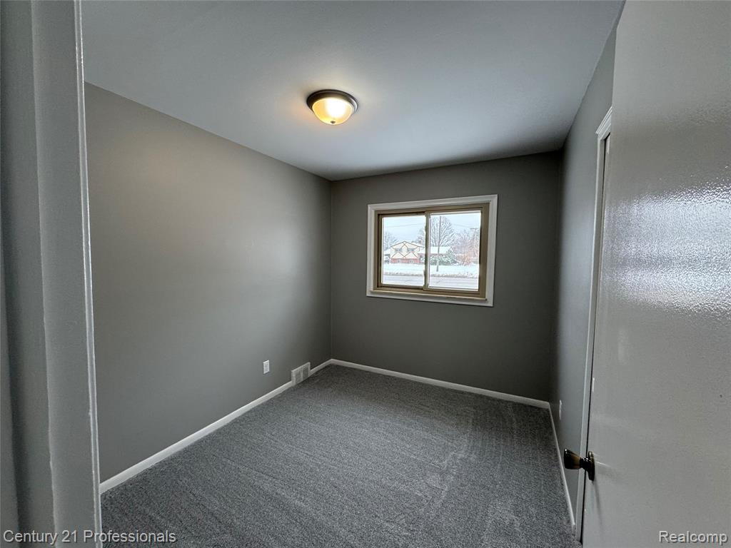 6327 Merriman Road, Garden City, MI — Photo 14