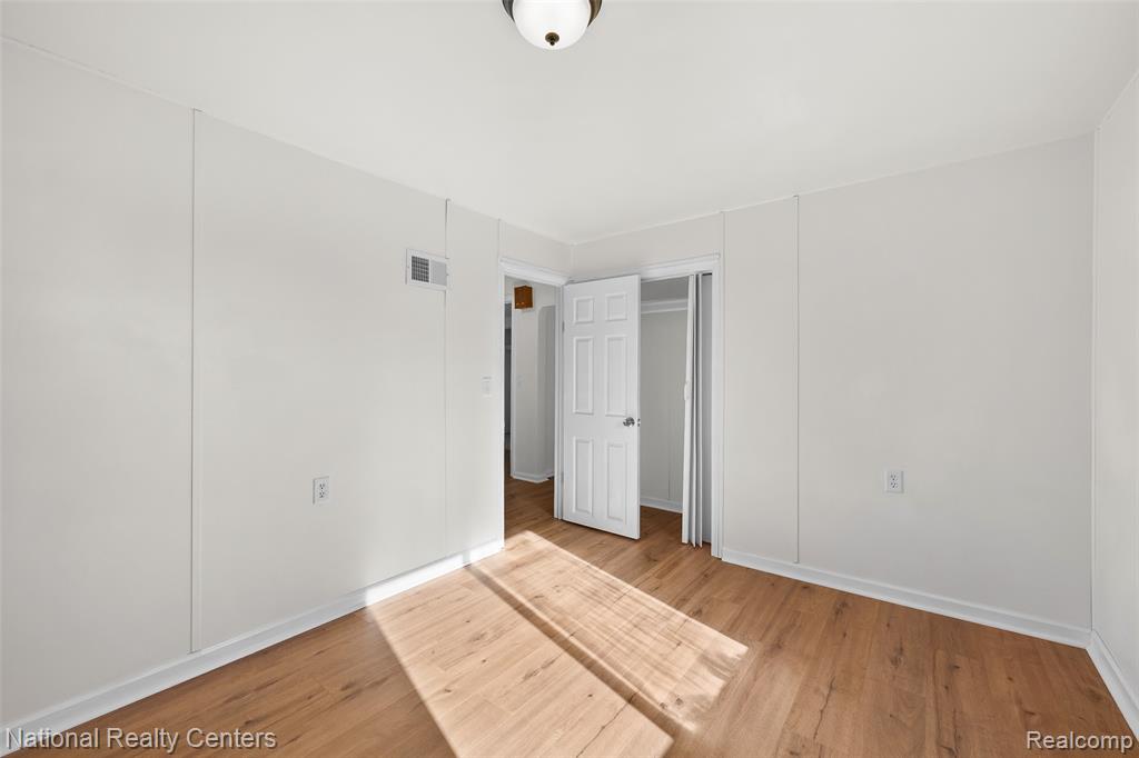 29842 Fort Road, Rockwood, MI — Photo 34
