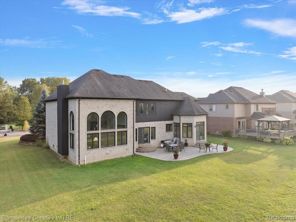 58 INGRAM Drive, Troy, MI 48098 — Photo 8