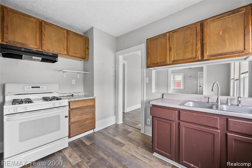 5790 Lawton Street, Detroit, MI 48208 — Photo 7