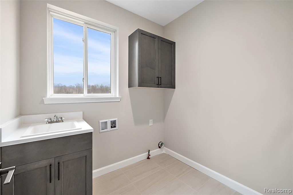 55589 Oak Pointe, Shelby Twp, MI 48315 — Photo 18
