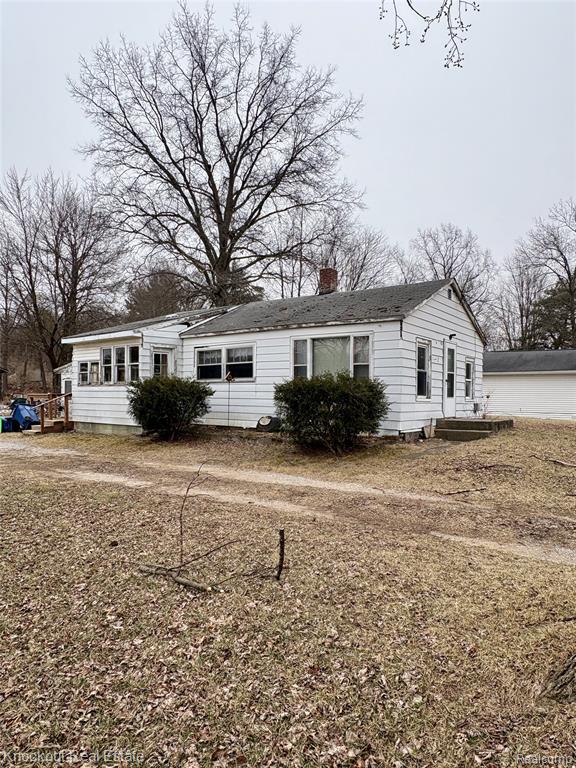203 E North Street, St. Charles, MI 48655 — front exterior