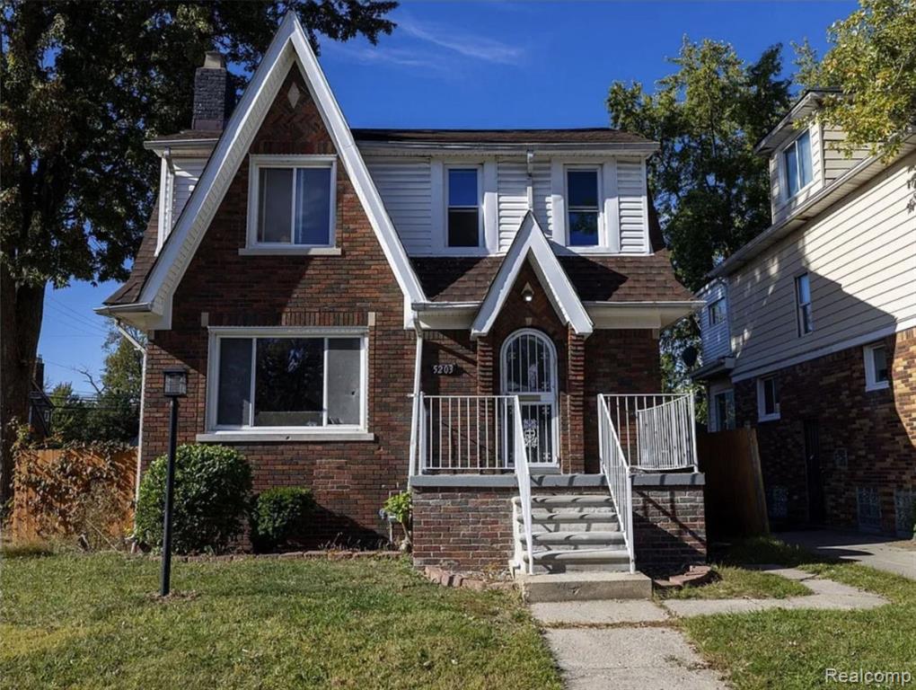 5203 Devonshire Road, Detroit, MI 48224