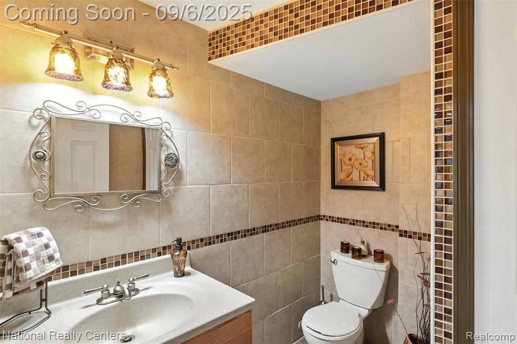 46674 Snowbird Drive, Macomb, MI 48044 — Photo 39