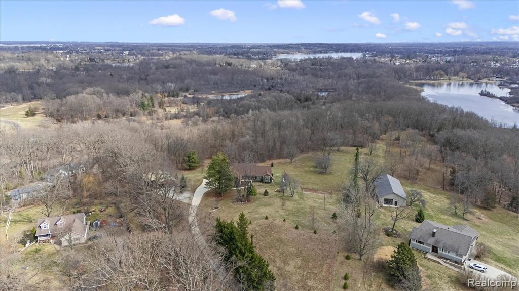 7880 Haley Road, White Lake, MI 48383 — Photo 57