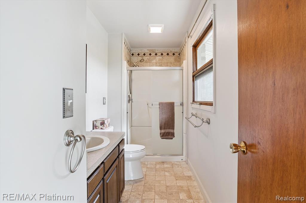 3200 Patterson Lake Road Road, Pinckney, MI 48169 — Photo 13
