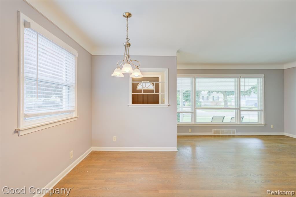 4708 Woodland Avenue, Royal Oak, MI 48073 — Photo 6