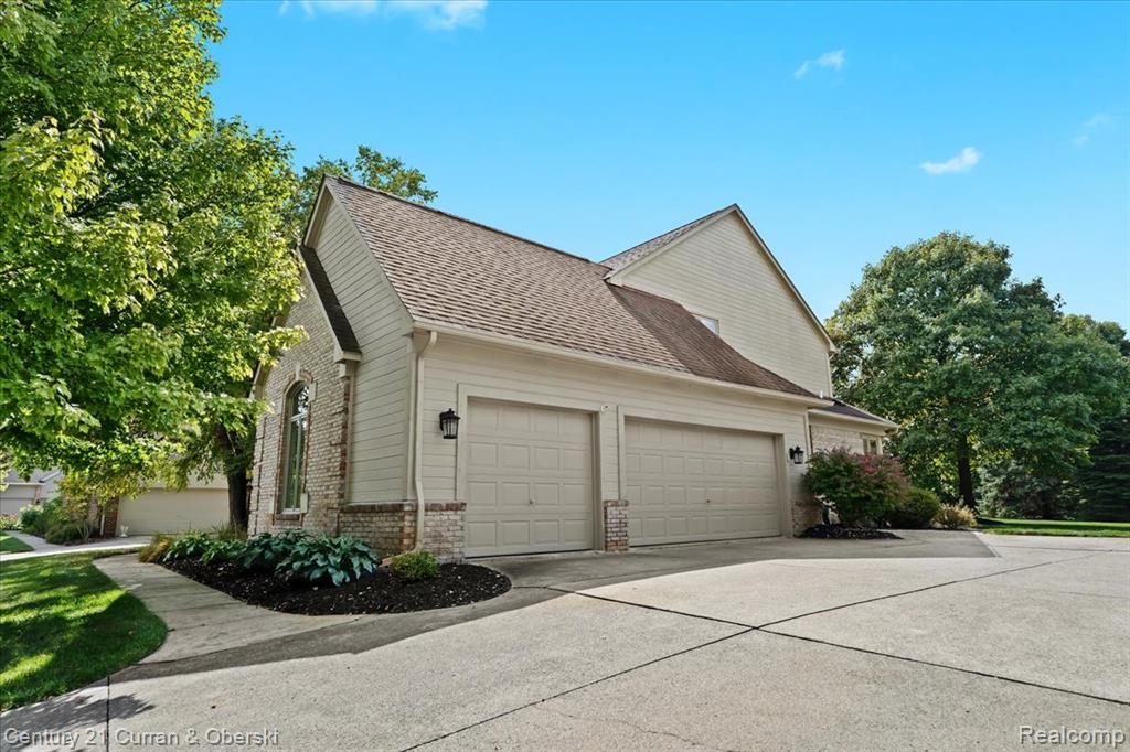 45499 Addington Lane, Novi, MI — Photo 31