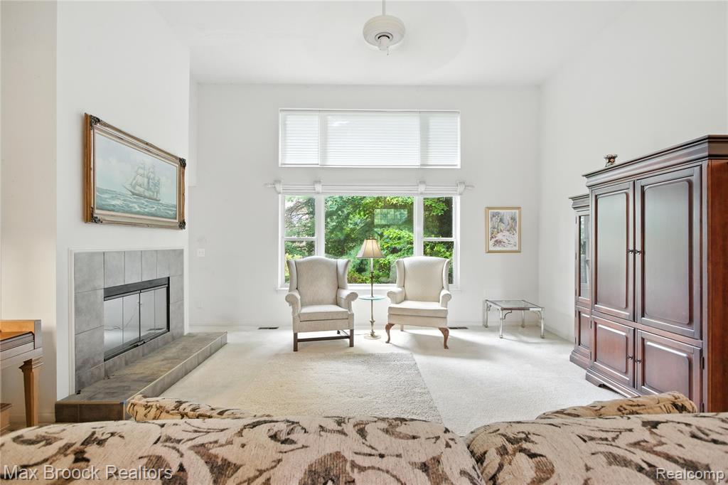 46859 Hendrie Court, Canton, MI 48187 — Photo 10