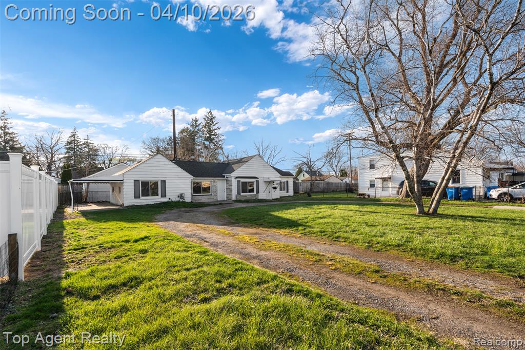 23615 Columbus Avenue, Warren, MI 48089 — Photo 5