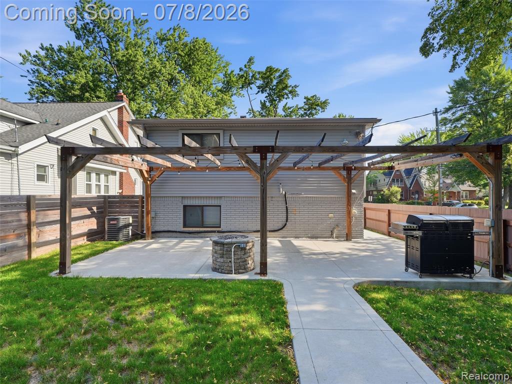 828 E 2nd Street, Royal Oak, MI 48067 — Photo 19